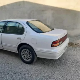 Nissan Cefiro 1994