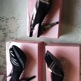 Босоножки черный замш нос откр