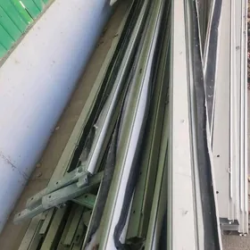 Satlyk Toy Han palatka