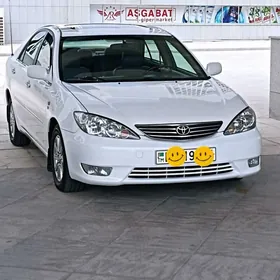Toyota Camry 2004