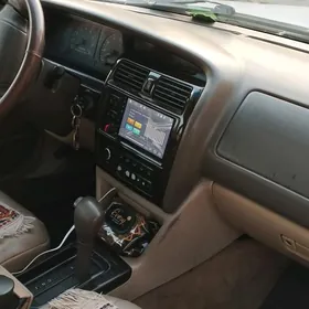 Toyota Avalon 1998