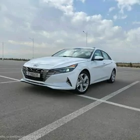 Hyundai Elantra 2021