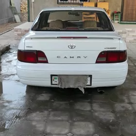 Toyota Camry 1995