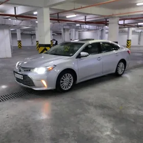 Toyota Avalon 2018
