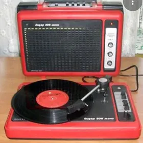 проигрыватель Лидер пластины