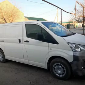 Toyota Hiace 2025