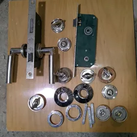 ЗАМОК ВНУТРЕННЕЙ