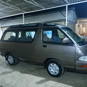 Toyota Town Ace 1990