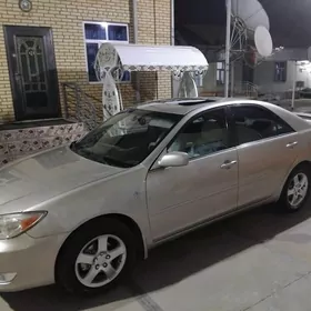 Toyota Camry 2003