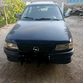 Opel Astra 1995