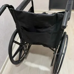 коляска для инвалидов