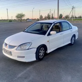 Mitsubishi Lancer 2004