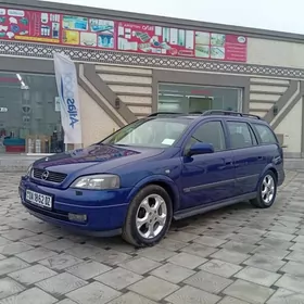 Opel Astra 2004