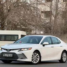 Toyota Camry 2022