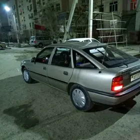 Opel Astra 1990