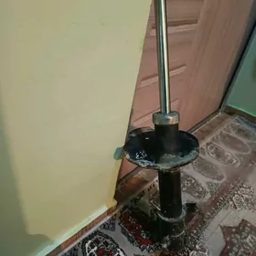 Amezatyr Nisan Madima