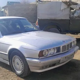 BMW 520 1990