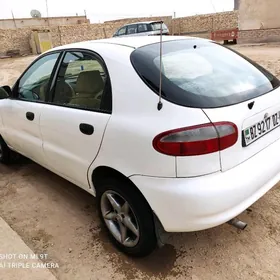 Daewoo Lanos 1999