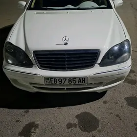 Mercedes-Benz C320 2002