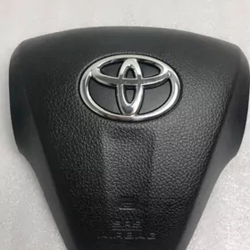 Corolla 11_13 airbag kryşka