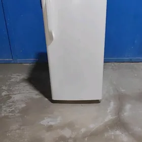 Hisense holodinnik Boyy 1.20