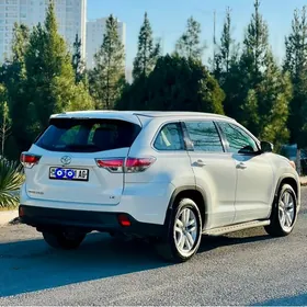 Toyota Highlander 2016