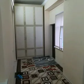 Аренда Квартира 3 комнаты