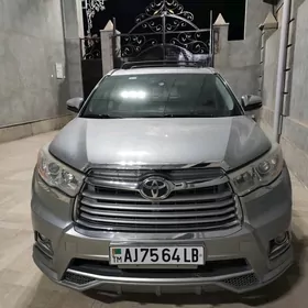 Toyota Highlander 2015