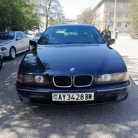 BMW E39 1998