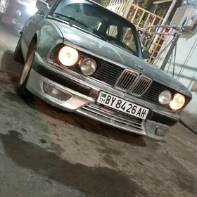 BMW 528 1986