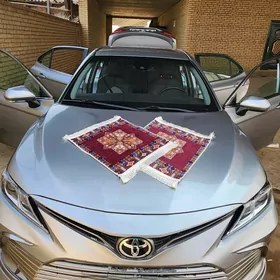 Toyota Camry 2020
