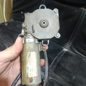 w 211  panorama motor