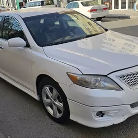 Toyota Camry 2010