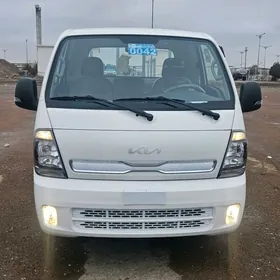 Kia Bongo 2025