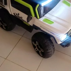 БОЛЬШАЯ ДЕТСКАЯ МАШИНА