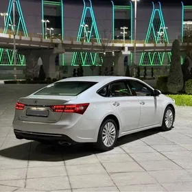 Toyota Avalon 2016