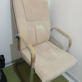Кресло б/у..
