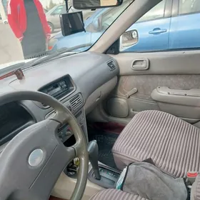 Toyota Corolla 2000