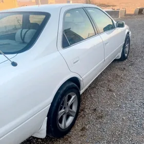 Toyota Camry 1999