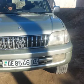 Toyota Land Cruiser Prado 2002