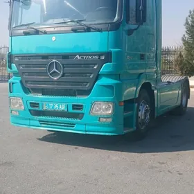 Mercedes-Benz ACTROS 3331 2008