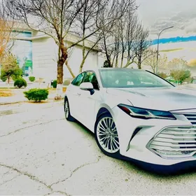 Toyota Avalon 2018