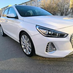 Hyundai Elantra GT 2017