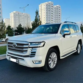 Toyota Land Cruiser 2023