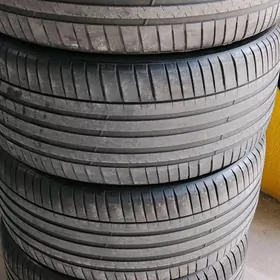 Mishelin 295 40 21 4şt