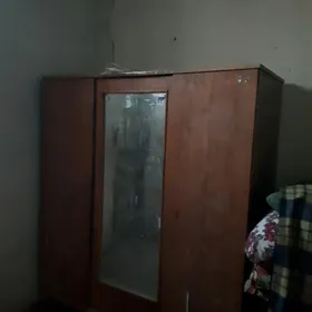 Шифоньер (советский)