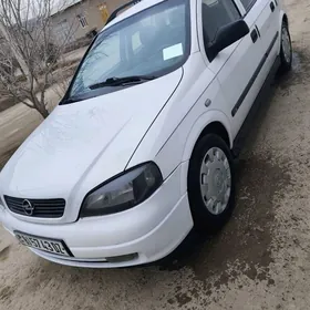 Opel Astra 2001