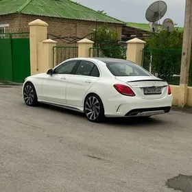Mercedes-Benz C300 2014