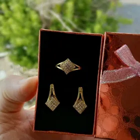 kumus komplekt gyzyl cayylan