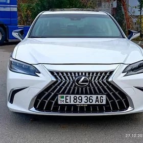 Lexus ES 350 2019